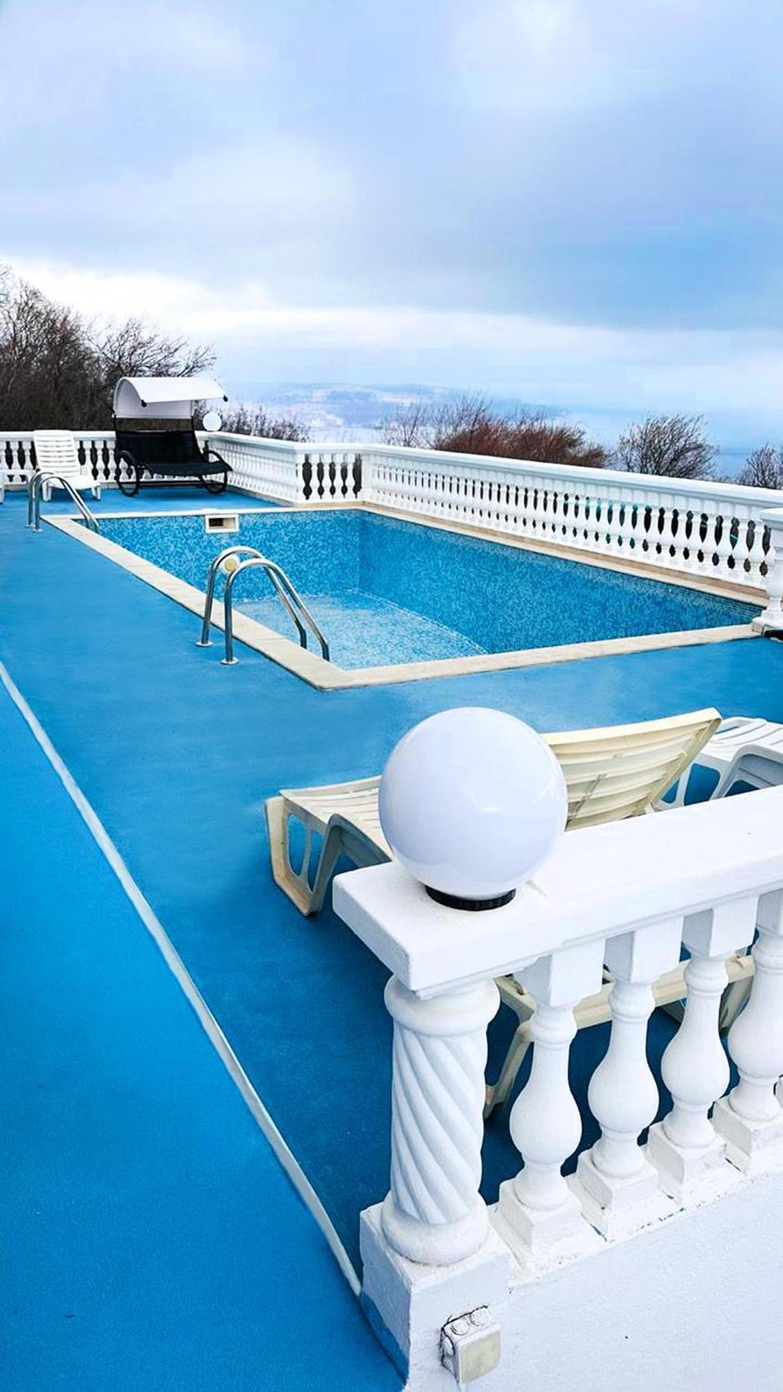 Villa Sorento Italian Neoclassica バルチク エクステリア 写真