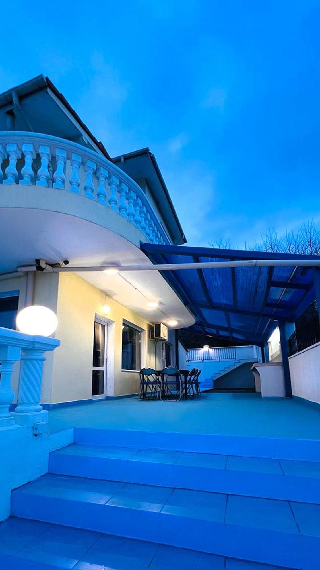 Villa Sorento Italian Neoclassica バルチク エクステリア 写真